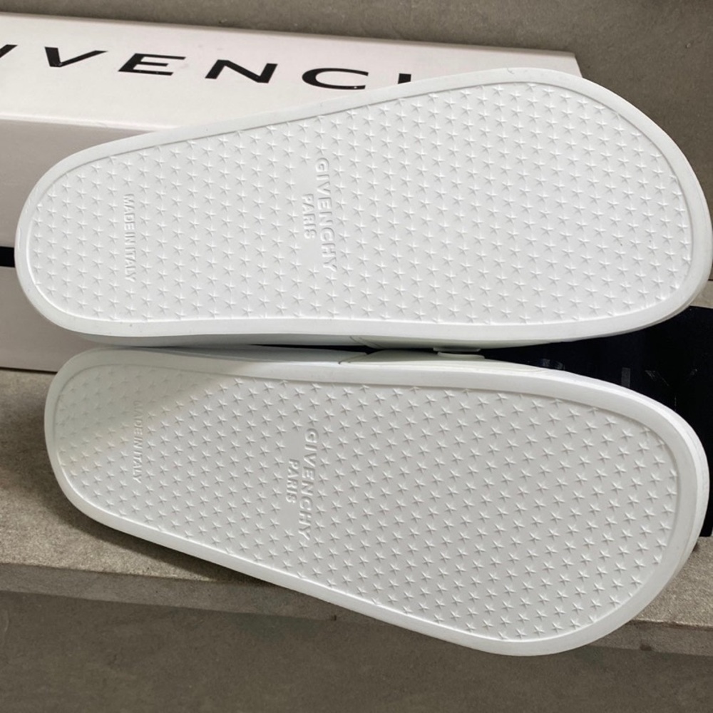 Givenchy slides - Picture 3 of 4